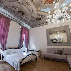 N4u Florenz